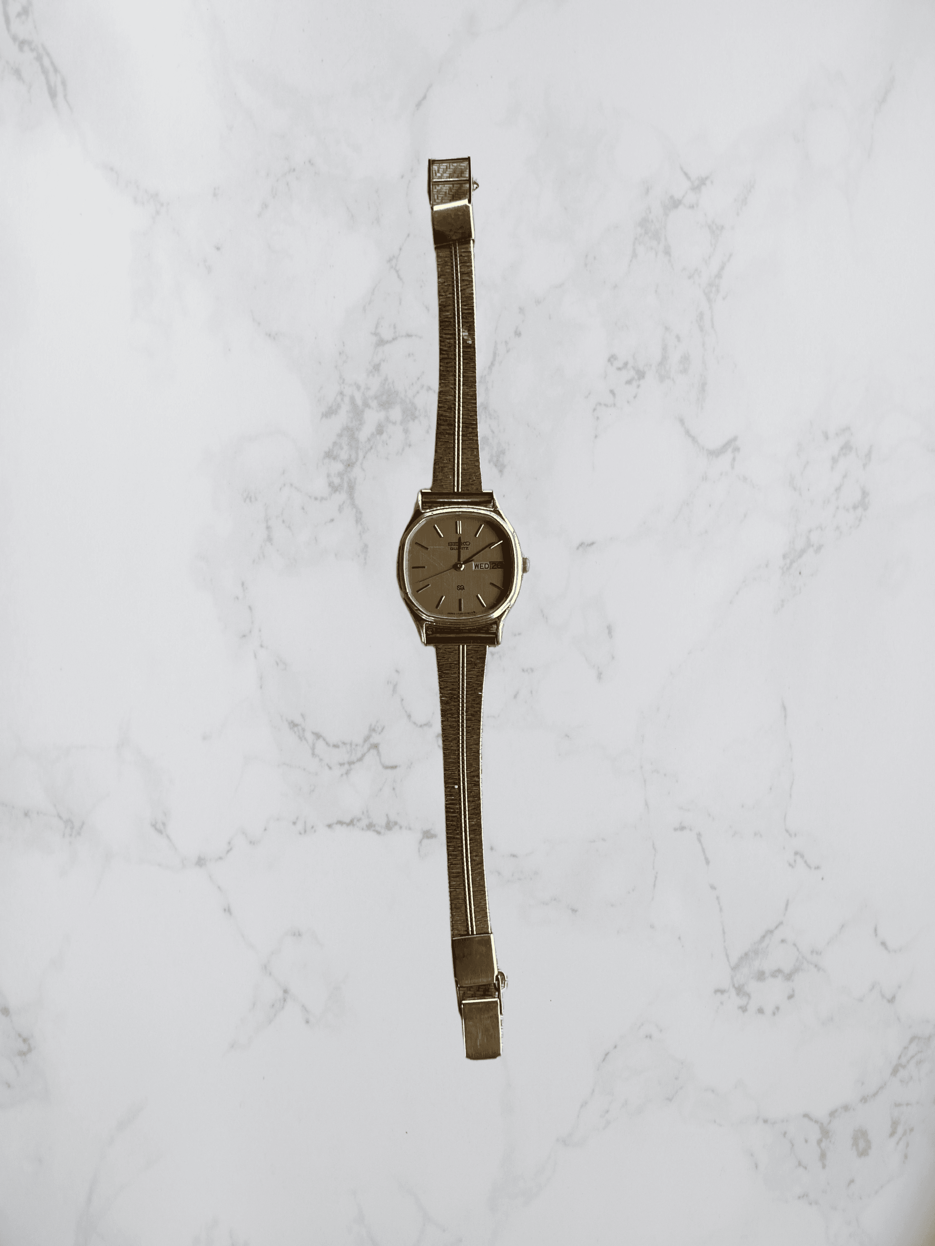 Gullfarget Seiko Dameklokke