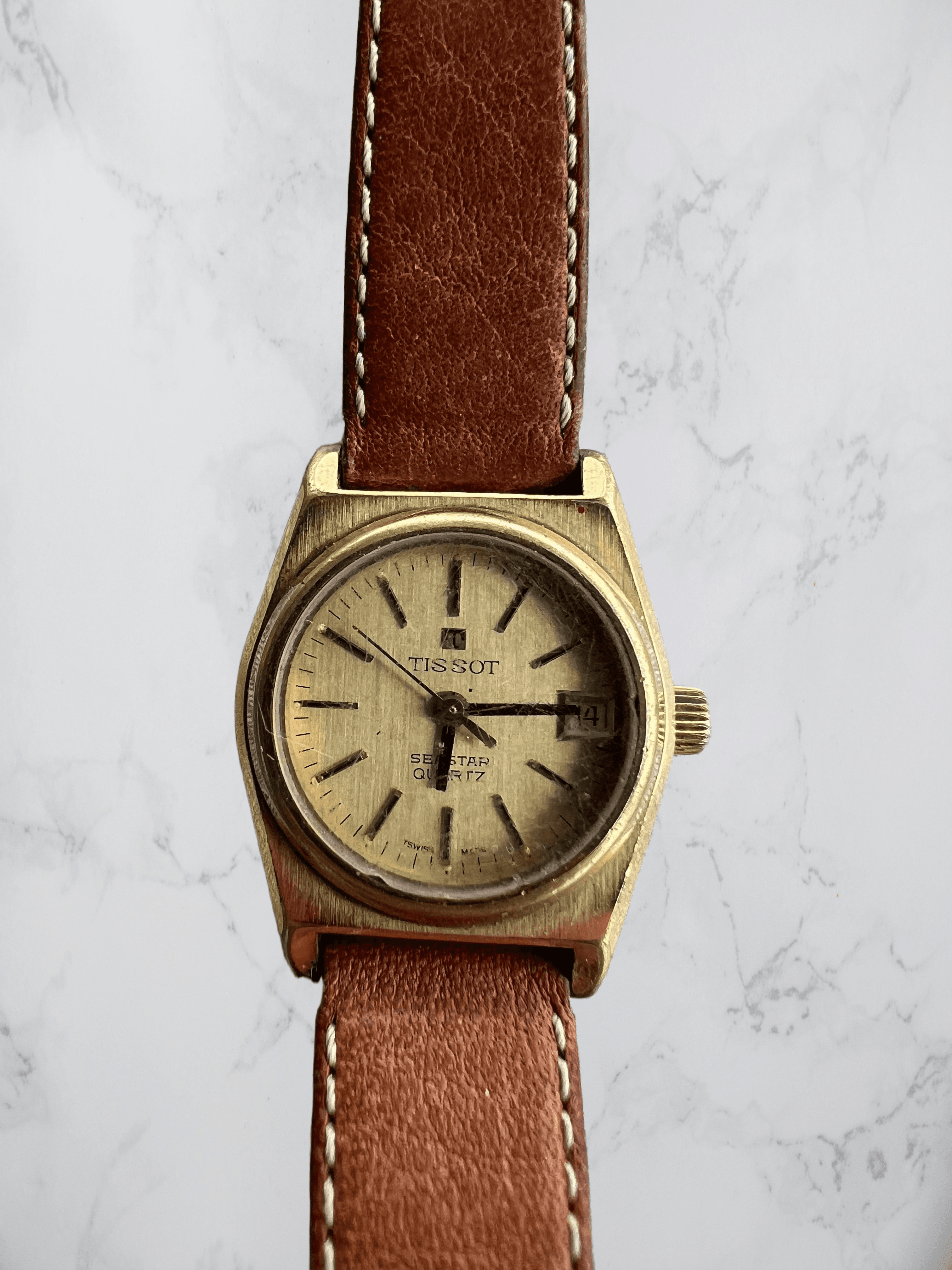 Gullfarget Tissot Dameklokke
